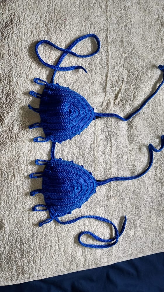 Biquíni artesanal em crochê